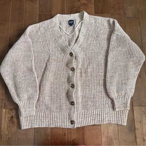 Gap Boxy fit v-neck cardigan oatmeal color